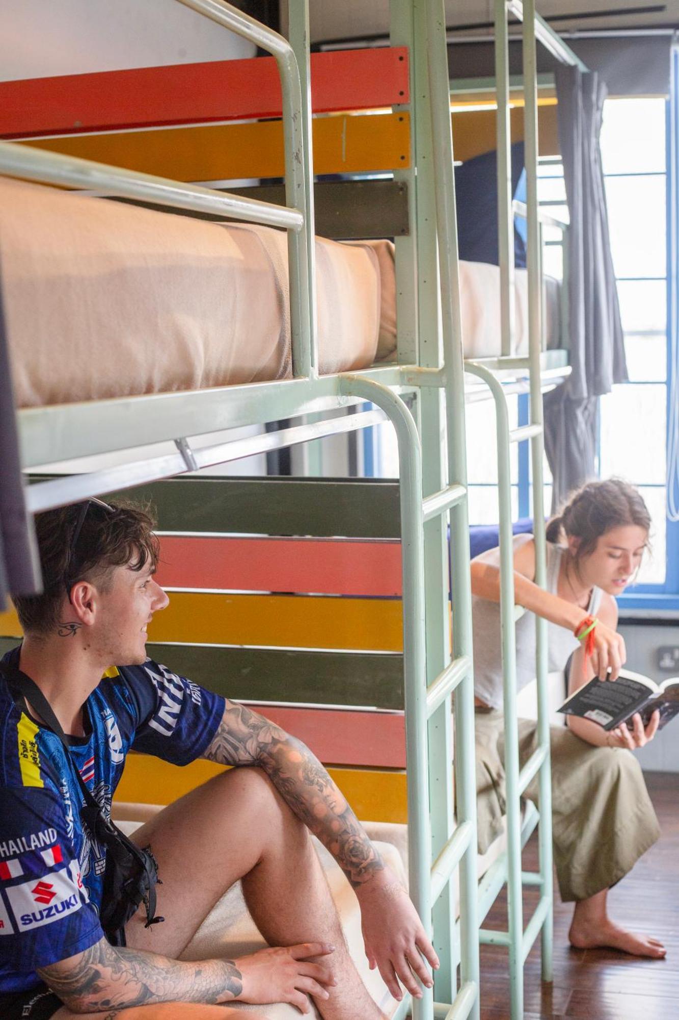 Hangover Hostels Ела Екстериор снимка