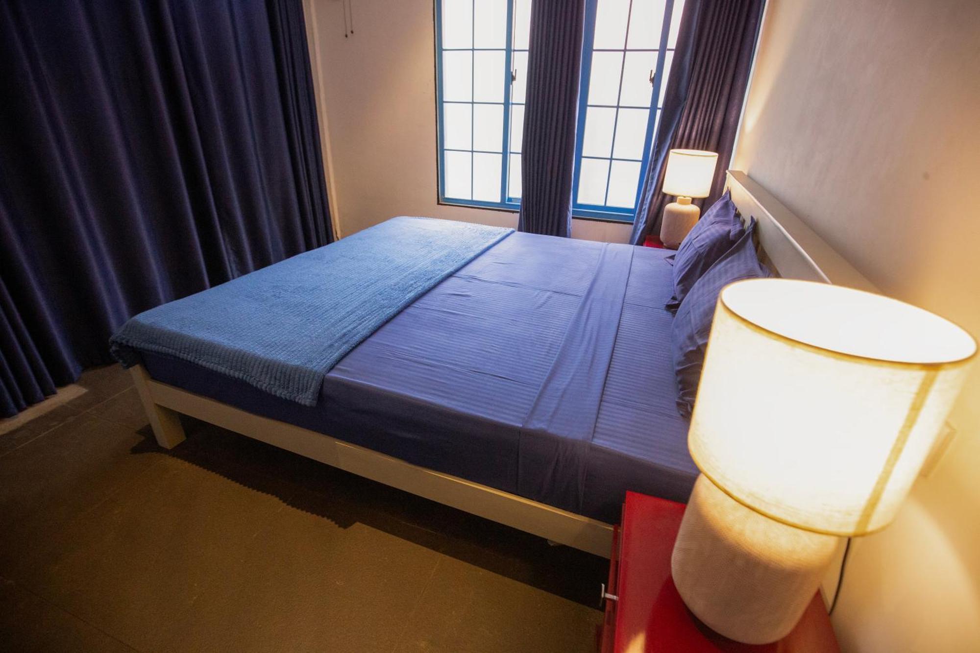 Hangover Hostels Ела Екстериор снимка