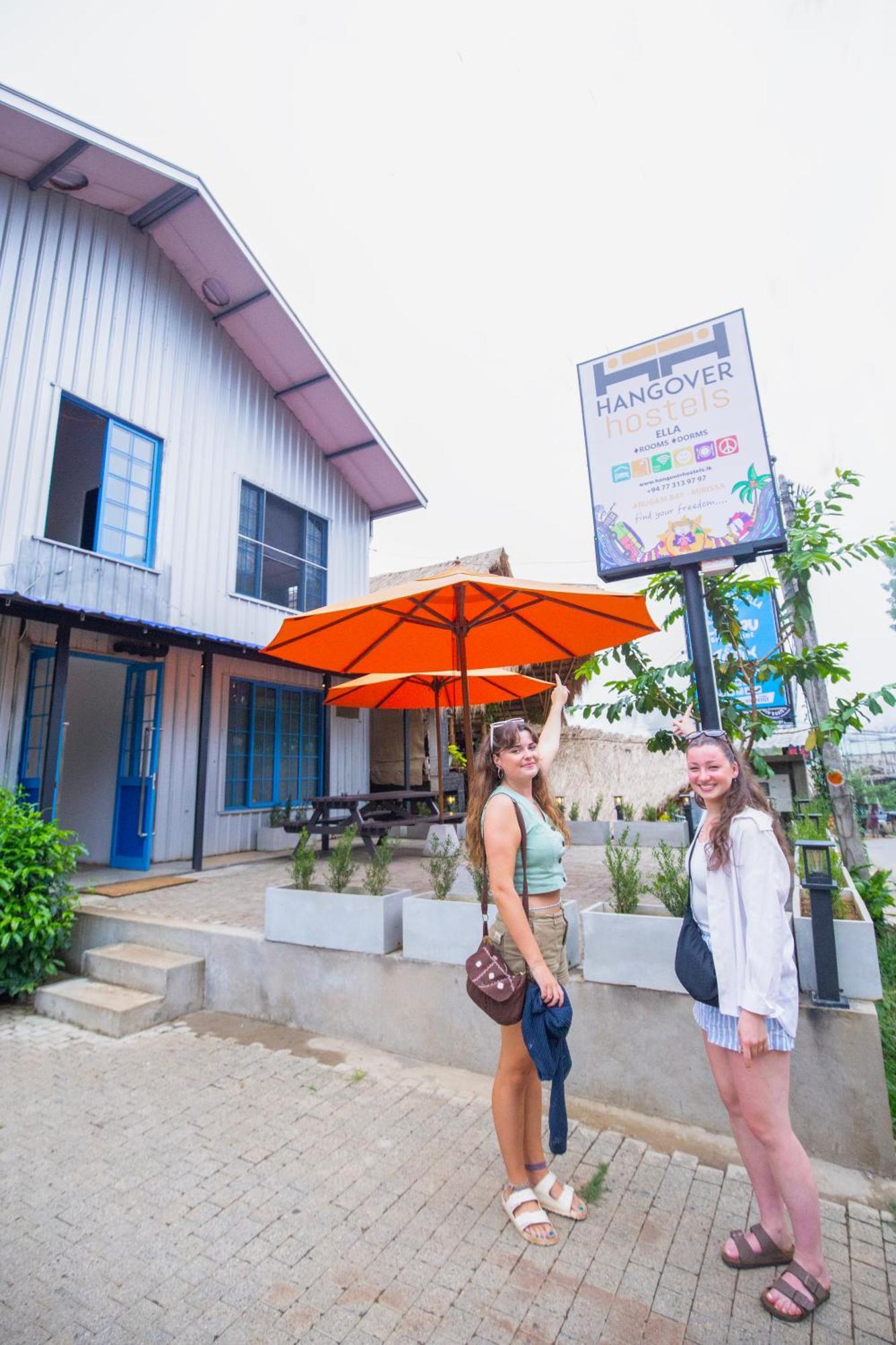 Hangover Hostels Ела Екстериор снимка